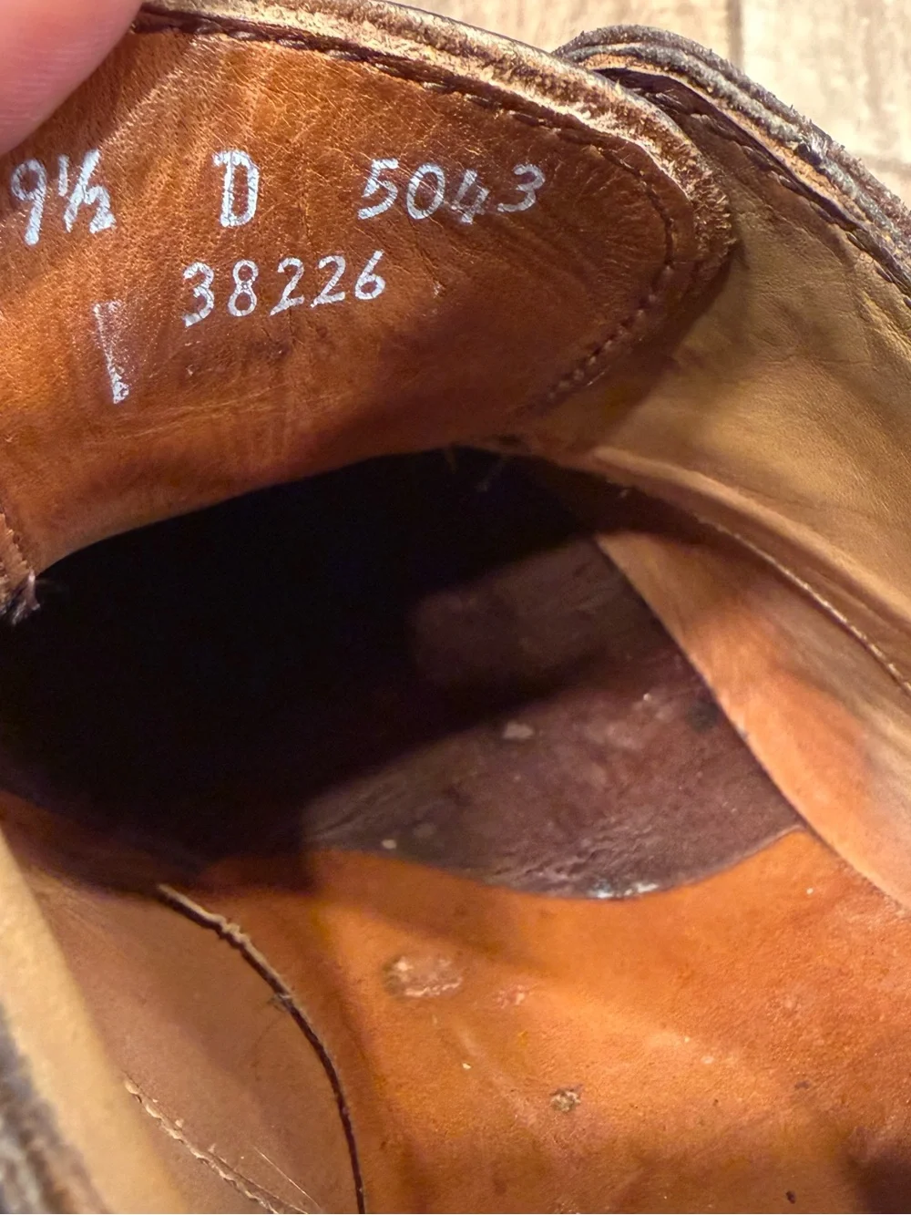 Allen Edmonds Rogue Brogue Oxford Men Size 9.5 D Brown Leather Wingtip Low Shoes